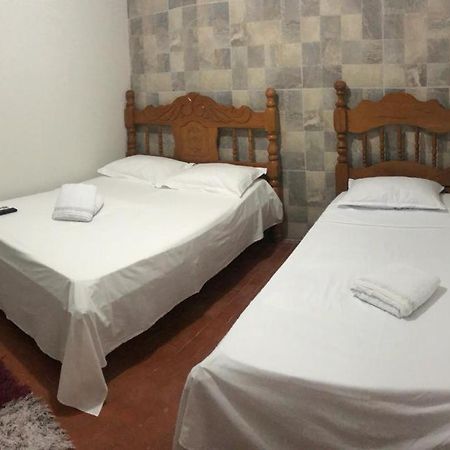Hotel Cuiaba Bagian luar foto