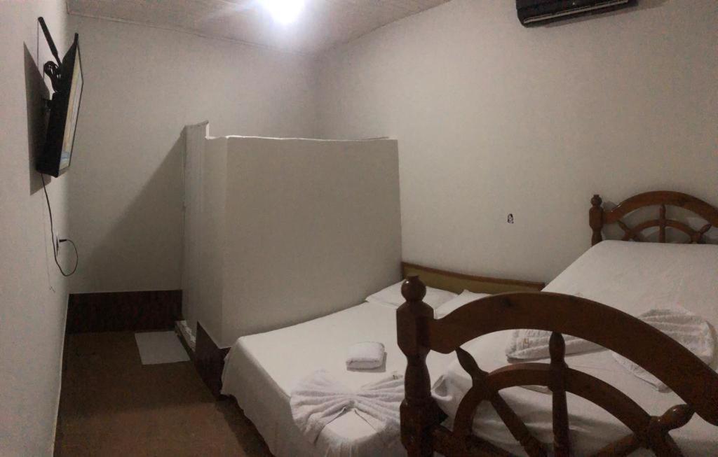 Hotel Cuiaba Bagian luar foto