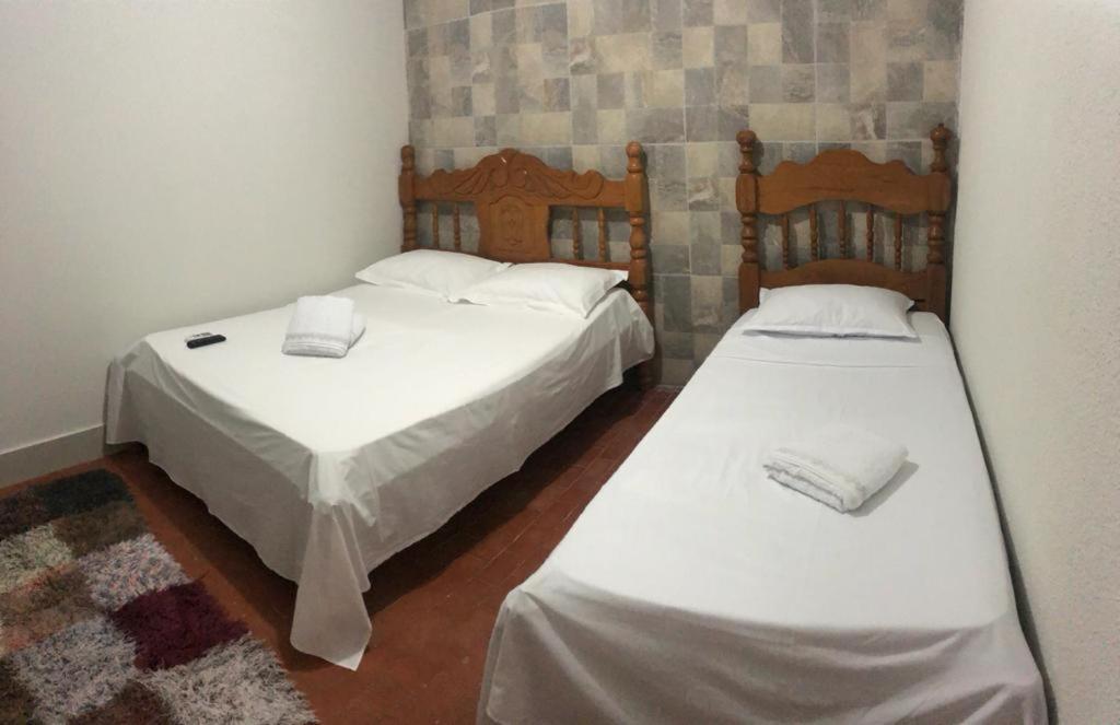 Hotel Cuiaba Bagian luar foto