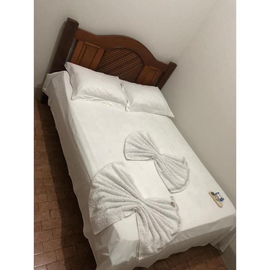 Hotel Cuiaba Bagian luar foto