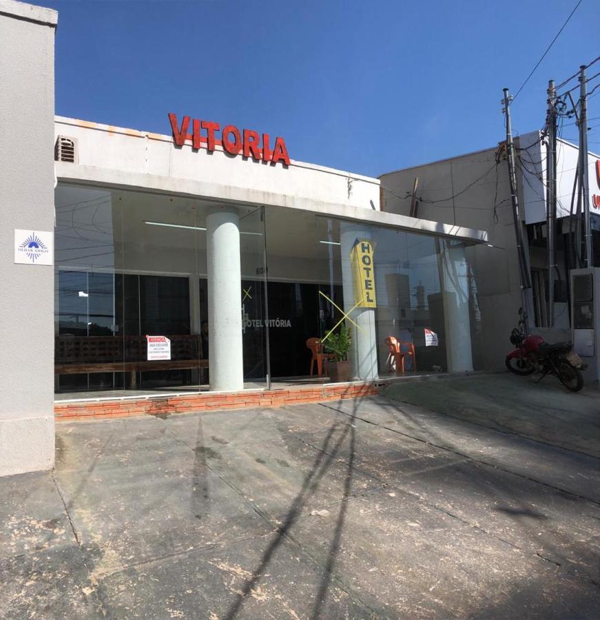 Hotel Cuiaba Bagian luar foto