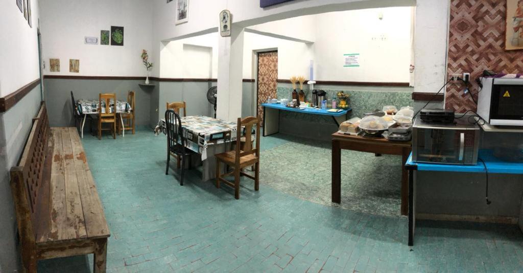 Hotel Cuiaba Bagian luar foto
