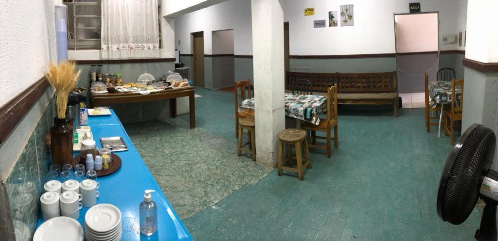 Hotel Cuiaba Bagian luar foto